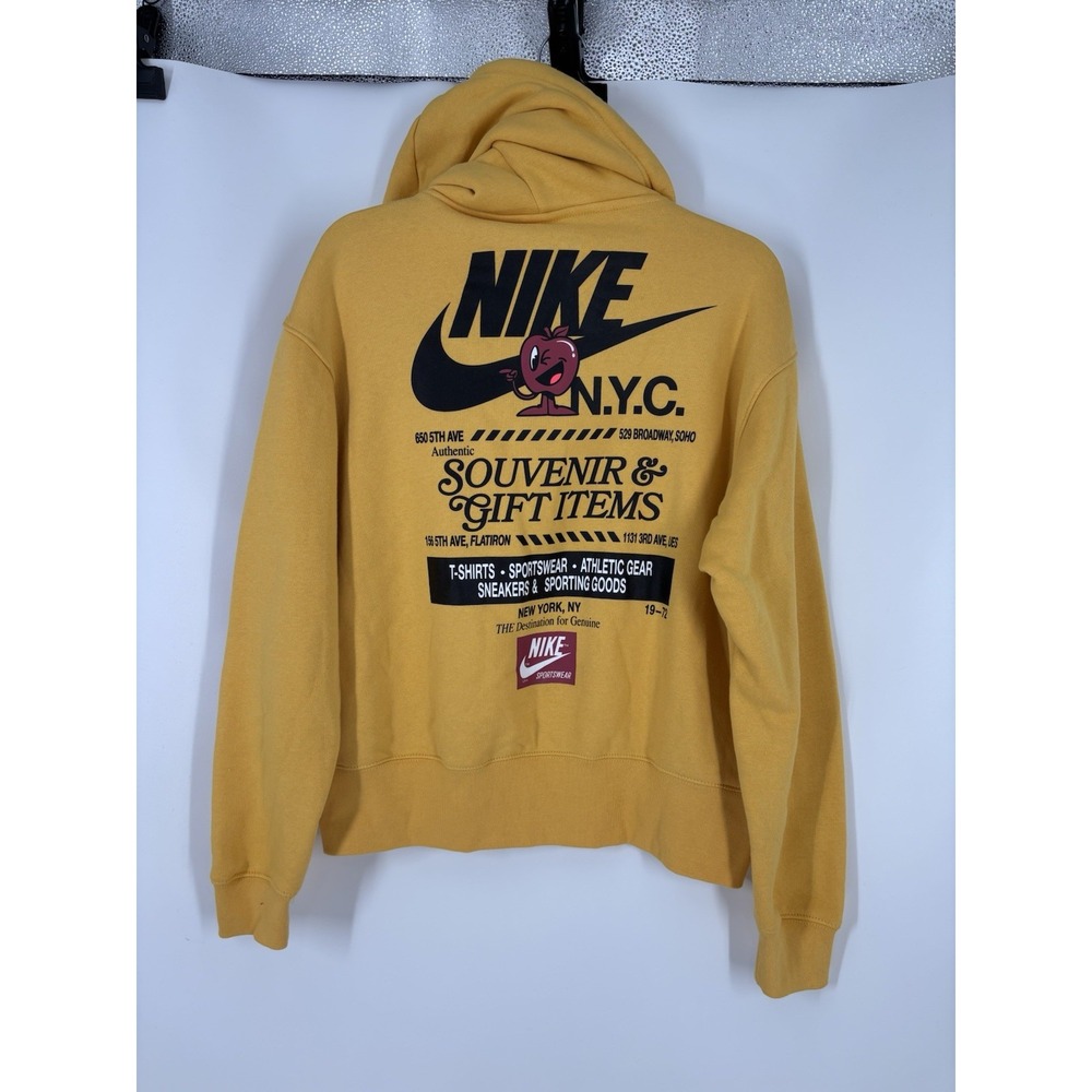 Nike Big On The Big Apple Sportswear Hoodie Sweatshirt Yellow DQ3548-761‎ Small
